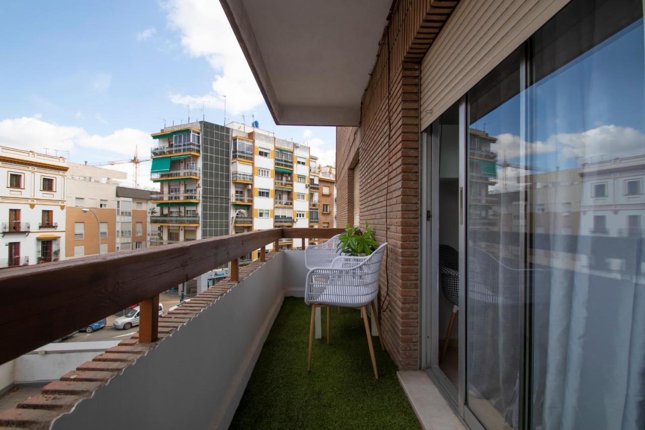 Luminoso Y Acoger Loft, Excelente Ubicacion Διαμέρισμα Σεβίλλη Εξωτερικό φωτογραφία